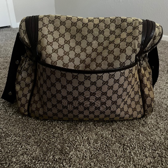 Pañalera GUCCI unisex